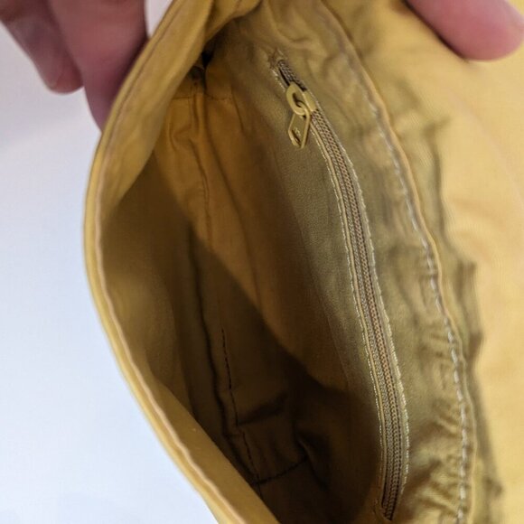 Fossil Genuine Leather Small Yellow Purse - Picture 4 of 4